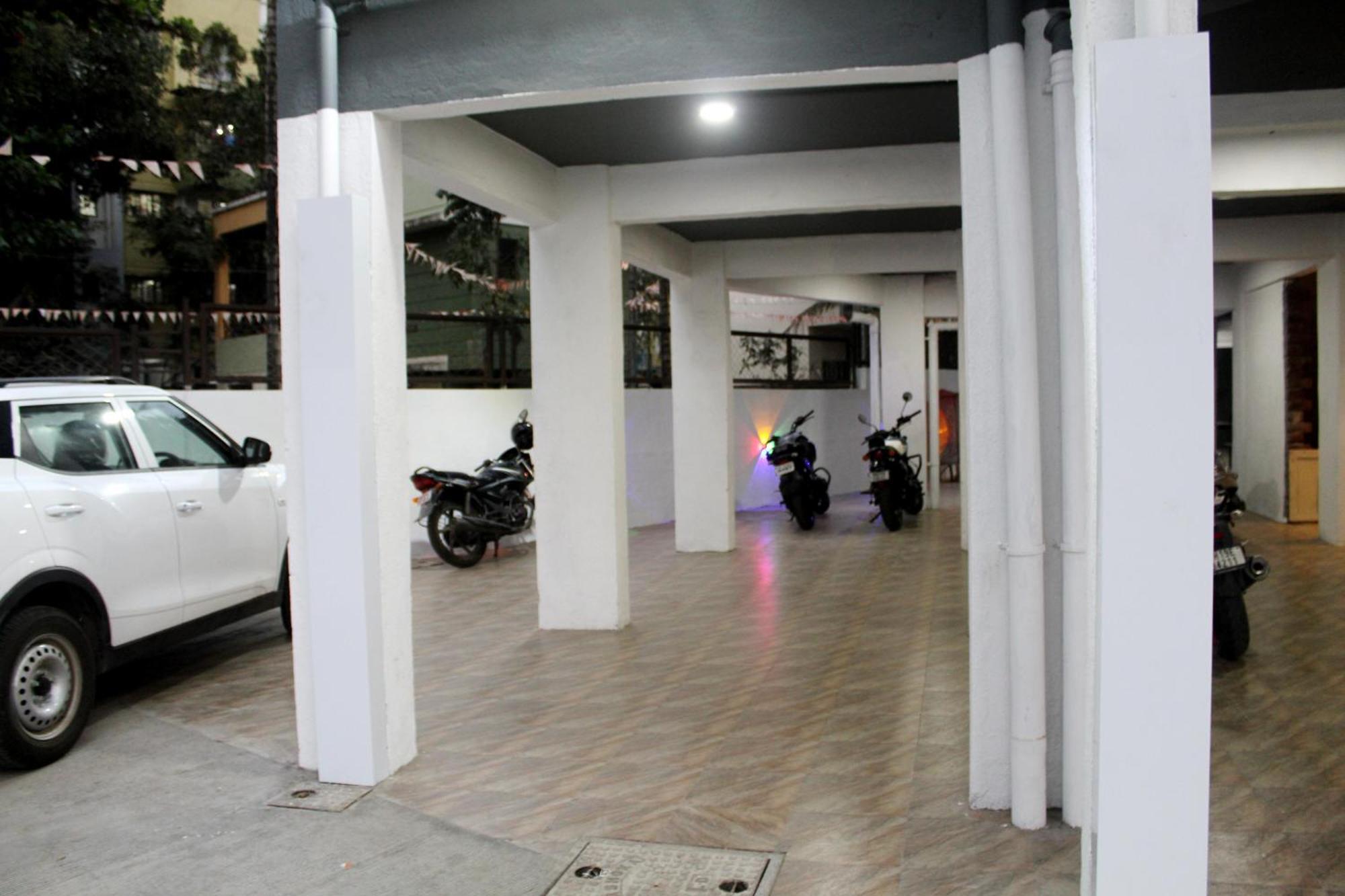 Hotel India Gate Narhe, Poona Buitenkant foto