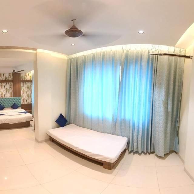 Hotel India Gate Narhe, Poona Buitenkant foto