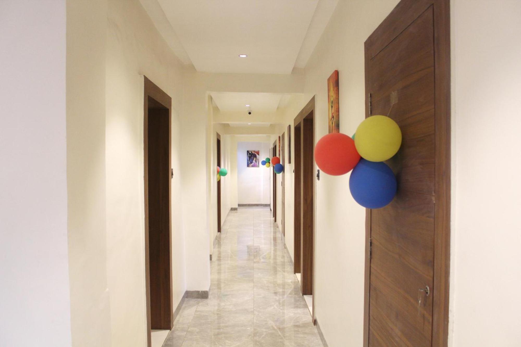 Hotel India Gate Narhe, Poona Buitenkant foto