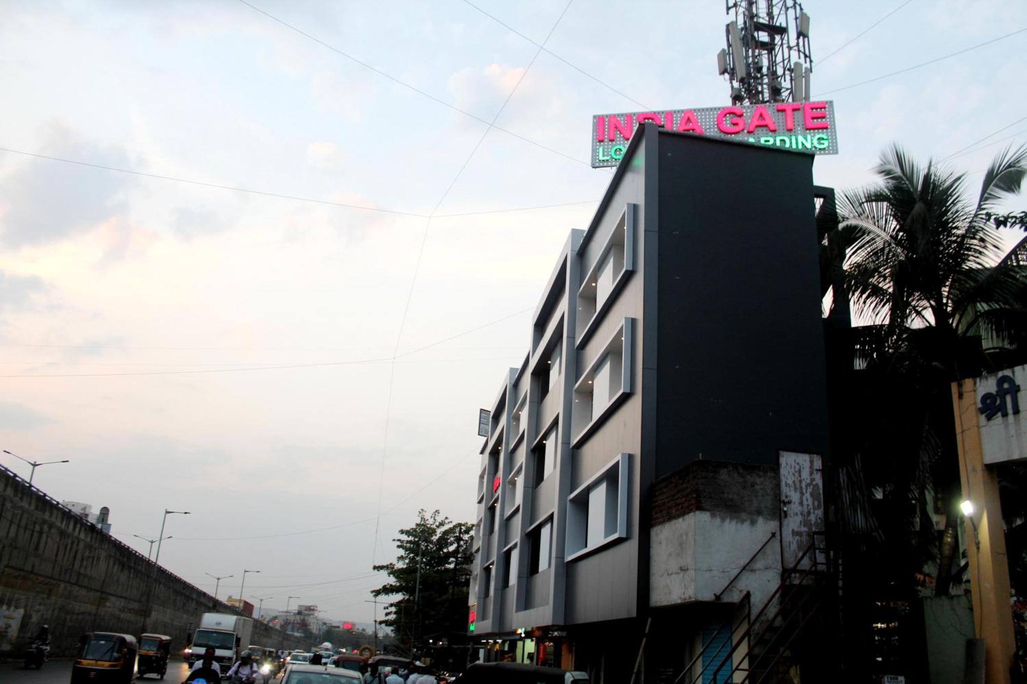 Hotel India Gate Narhe, Poona Buitenkant foto